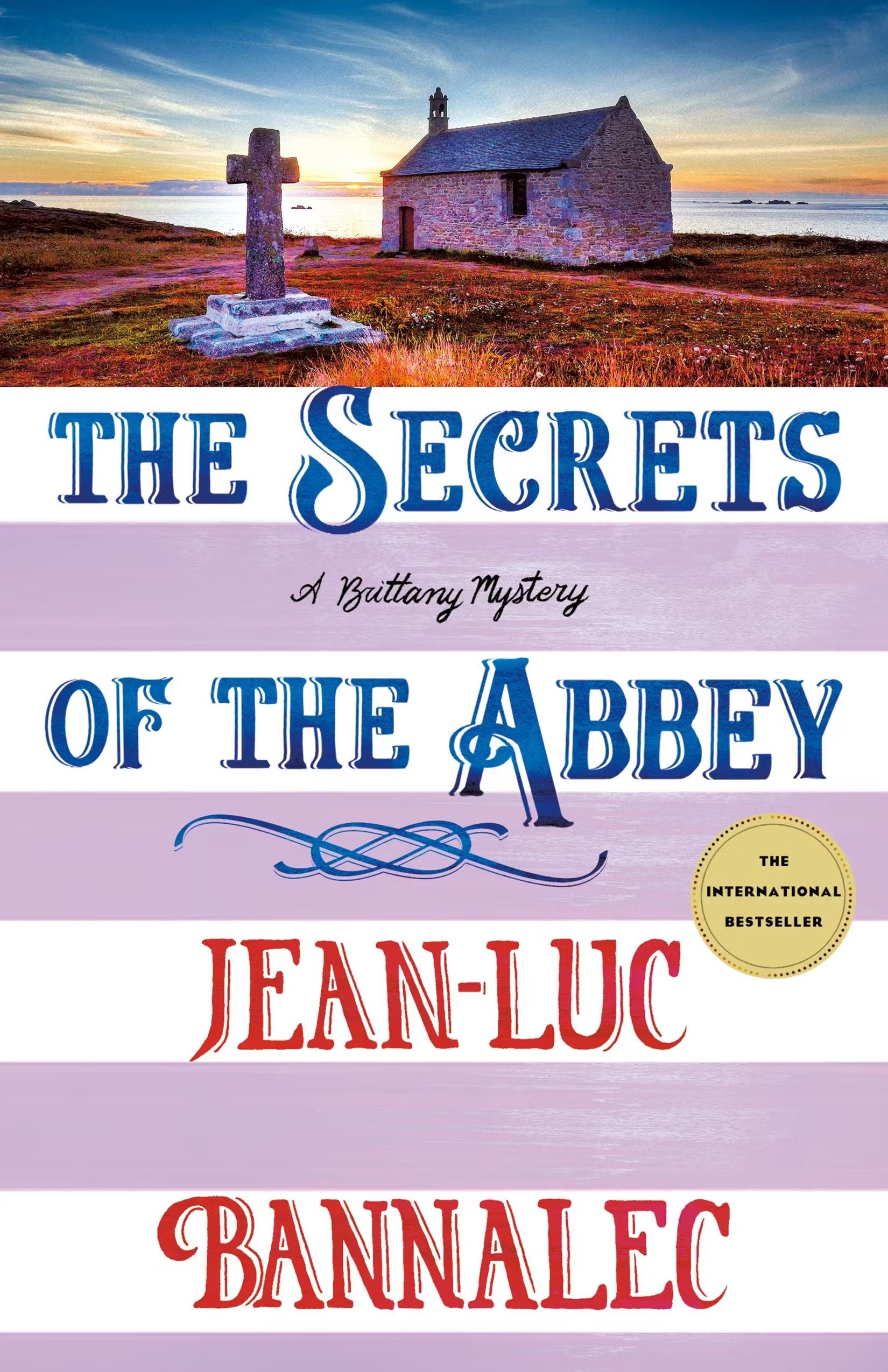 The secrets of the abbey / Jean-Luc Bannalec.